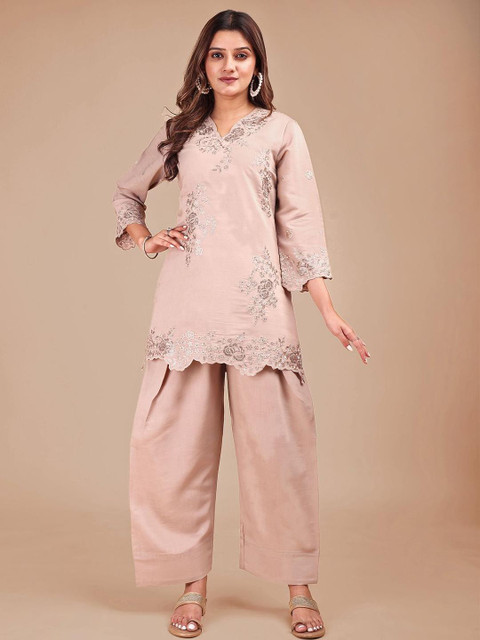 Tikhi Imli Embroidered V-Neck Tunic With Trousers Co-Ords