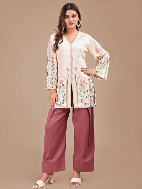 Tikhi Imli Embroidered V-Neck Tunic With Trousers Co-Ords - Image 4