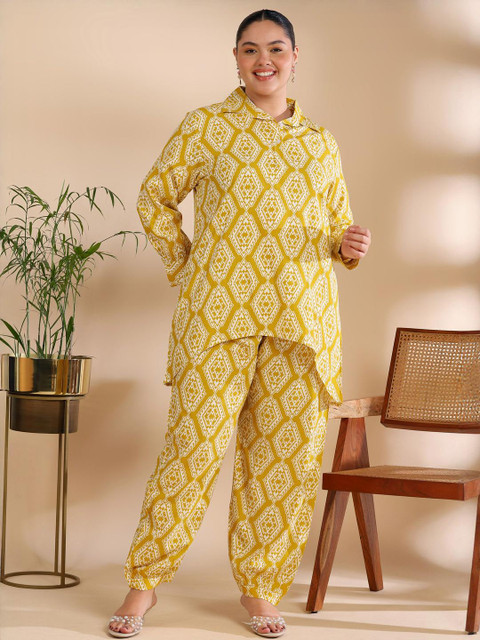 ISHQY Plus Size Floral Printed Pure Cotton Top With Palazzos Co-Ords