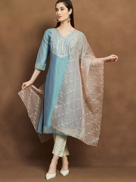 Melange by Lifestyle Ethnic Motifs Embroidered Dupatta with Thread Work