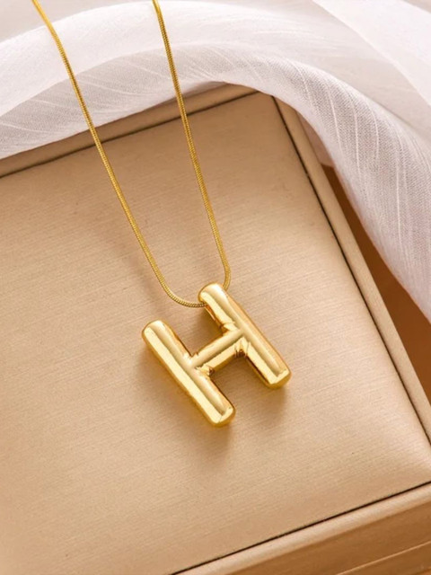 Estailo fashion Gold-Plated H Initial Alphabet Pendant With Chain