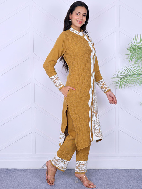 KNITZY Women Ethnic Motifs Kurta with Churidar - Image 3