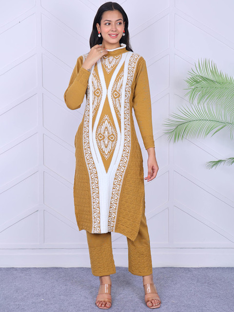 KNITZY Floral Woven Design Round Neck Pure Woollen Kurta With Trousers - Image 6