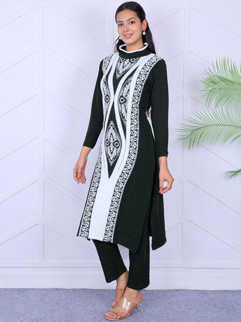 KNITZY Women Geometric Calf Length Regular Pure Wool Straight Kurta with Trousers - Image 4