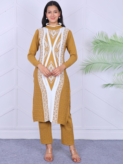 KNITZY Floral Woven Design Round Neck Pure Woollen Kurta With Trousers
