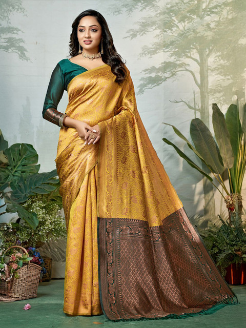 DIVASTRI Women Woven Design Zari Banarasi Saree With Blouse