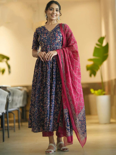 ARADHNA Floral Printed V-Neck Anarkali Kurta With Trousers & Dupatta