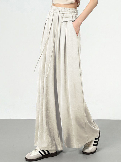 Kotty Women High-Rise Relaxed Fit Breathable Pleated Regular Trousers