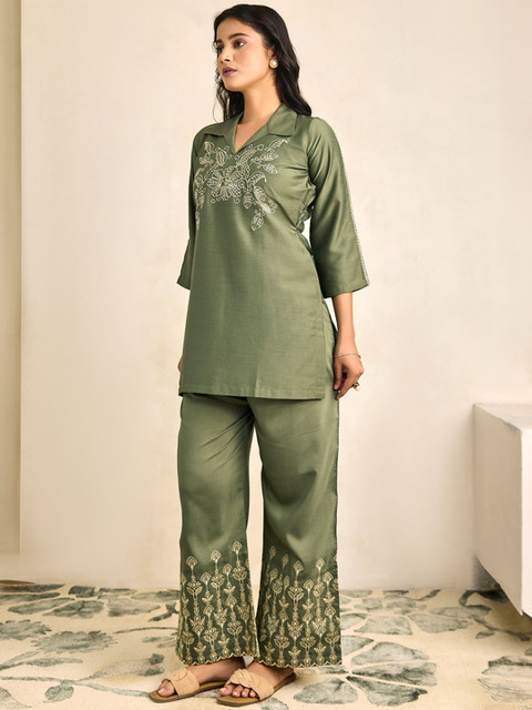 WOMEN PLUS Women Embroidered Tunic with Trouser - Image 4