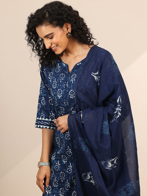 Libas Women Floral Printed Regular Kurta with Trousers & Dupatta - Image 6