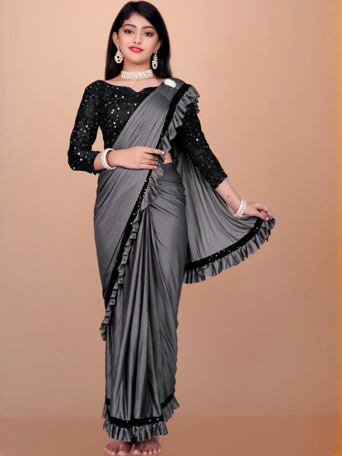 HARIOM FASHION Sequinned Saree