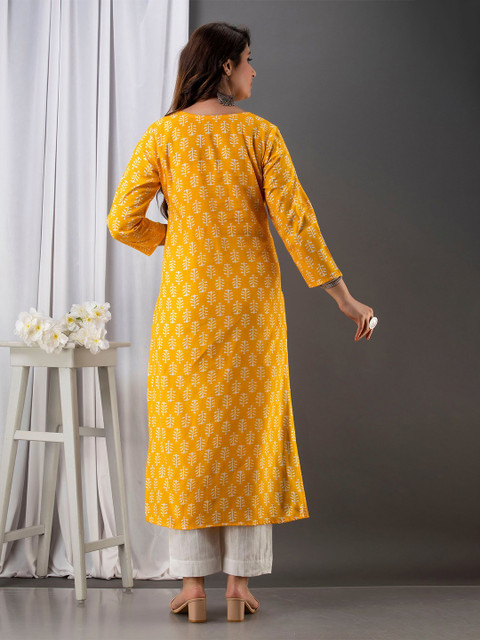 VICITRA Floral Printed Round Neck Straight Kurta - Image 6