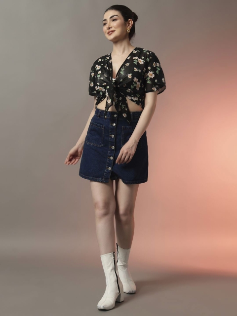 Trend Arrest Floral Printed Cropped Front Tie-Up Shrug - Image 6