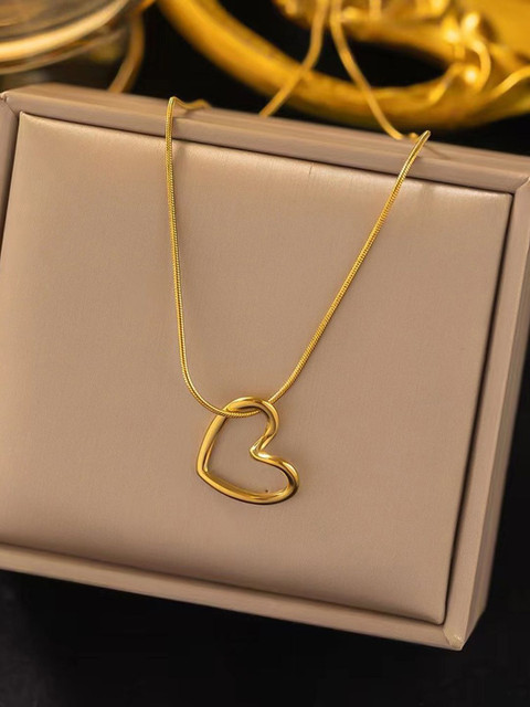 GOLDIWALA Gold-Plated Stainless Steel Chain Necklace