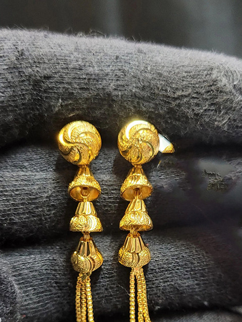 Anshenterpris Gold Plated Geometric Drop Earrings - Image 2