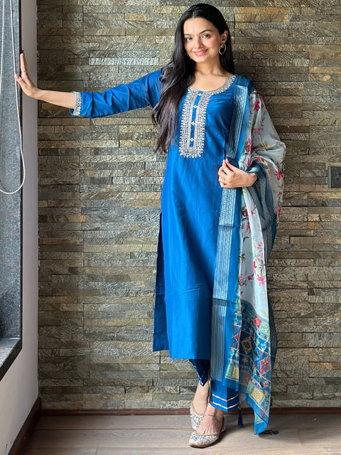 MOKOSH Floral Yoke Design Round Neck Thread Work Chinon Kurta With Trousers & Dupatta - Image 3