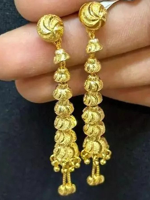 Anshenterpris Gold Plated Artificial Beaded Contemporary Drop Earrings