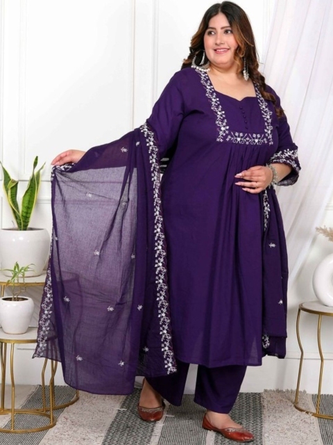 MISS CLOTHING Plus Size Floral Embroidered Sweetheart Neck Kurta With Trousers & Dupatta - Image 3