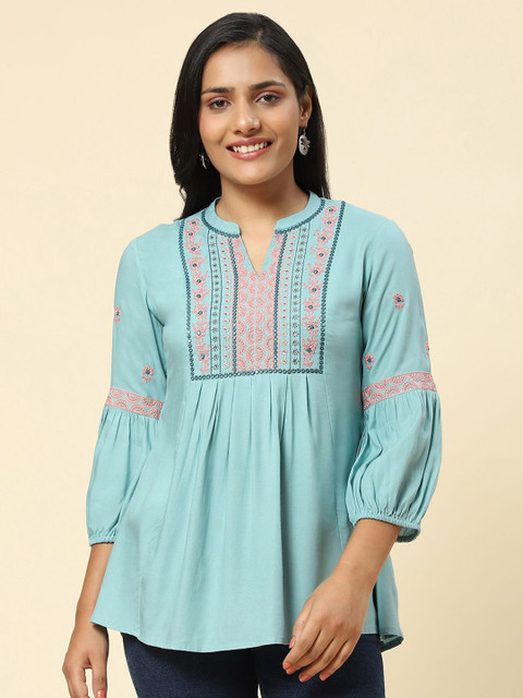 TUNIYA Women Mandarin Collar Ethnic Motifs Embroidered Tunic