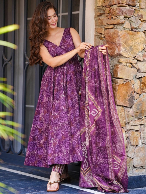 Idaho Clothing Floral Printed Pure Cotton Anarkali Kurta with Trousers & Dupatta - Image 5