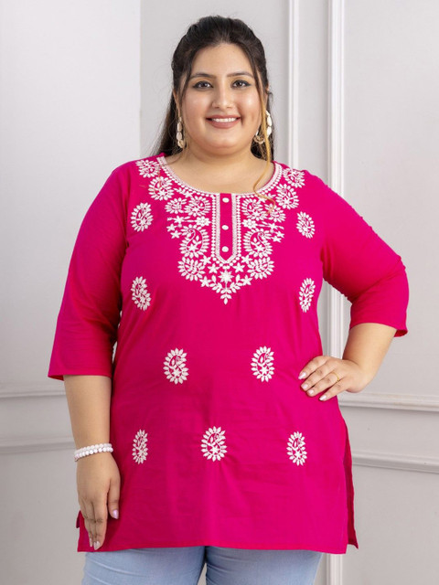 Lee Moda Plus Size Paisley Embroidered Round Neck Pure Cotton Kurti