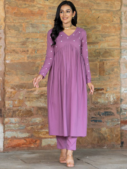 GAYRAA Floral Embroidered Empire Thread Work Pure Cotton Kurta With Trousers