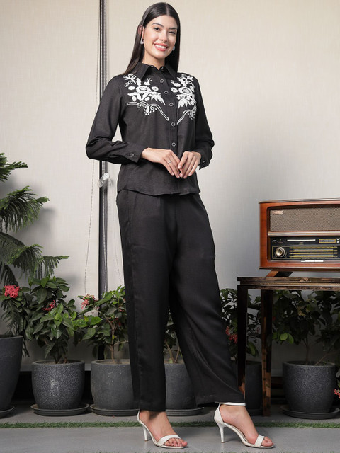 plusS Embroidered Shirt Collar Cotton Shirt With Trousers Co-Ords - Image 4