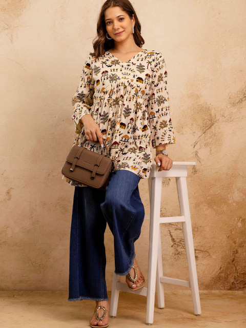 HYTEN Floral Printed V-Neck Kurti