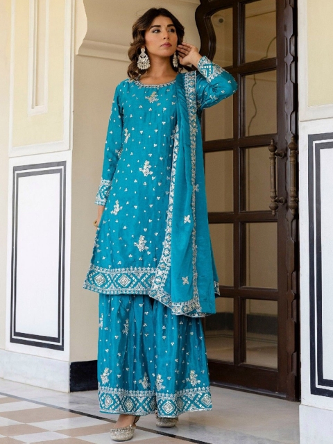 MISS CLOTHING Women Floral Embroidered Sequinned Kurta Set With Dupatta