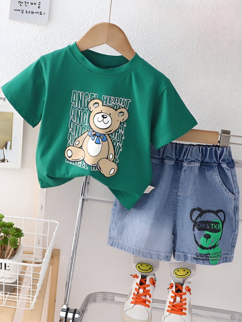 Googo Gaaga Boys Printed T-shirt with Shorts