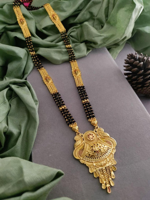 niva fashion Gold-Plated Brass Mangalsutra