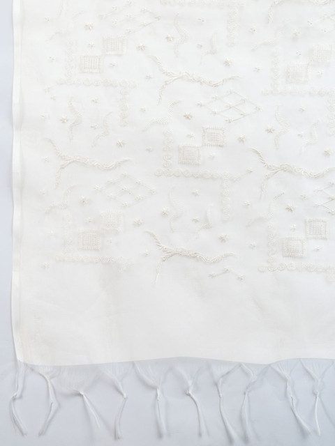 House of Pataudi Floral Embroidered Dupatta - Image 3