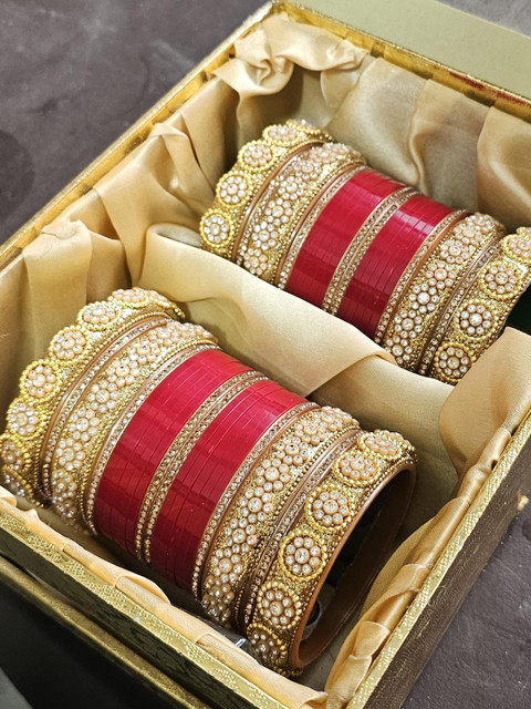 Mehpriye Set of 2 Red Bridal Bangles Set - Image 2