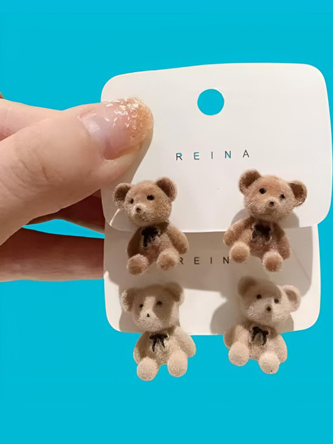 AKISON JEWELS Women Beige & Brown Set Of 2 Teddy Earrings