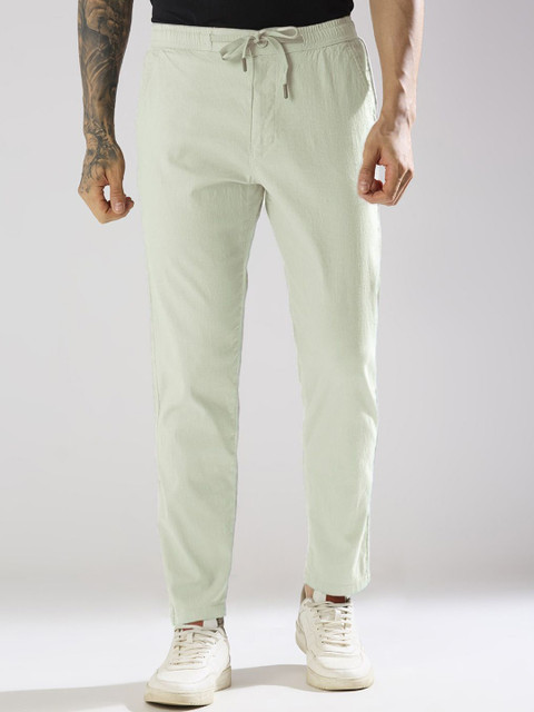 TCI Men Relaxed Straight Leg Mid-Rise Trousers