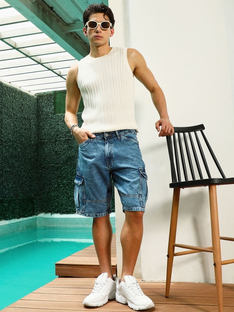 Campus Sutra Men Regular Fit Denim Cargo Shorts - Image 5