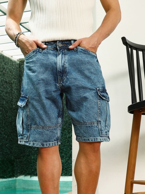 Campus Sutra Men Regular Fit Denim Cargo Shorts - Image 4