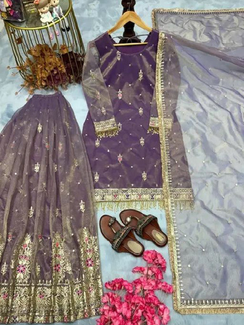 AKSHARAM Women Floral Embroidered Regular Sequinned Kurta with Sharara & With Dupatta - Image 4