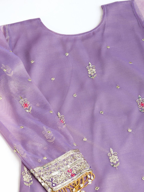 AKSHARAM Women Floral Embroidered Regular Sequinned Kurta with Sharara & With Dupatta - Image 7