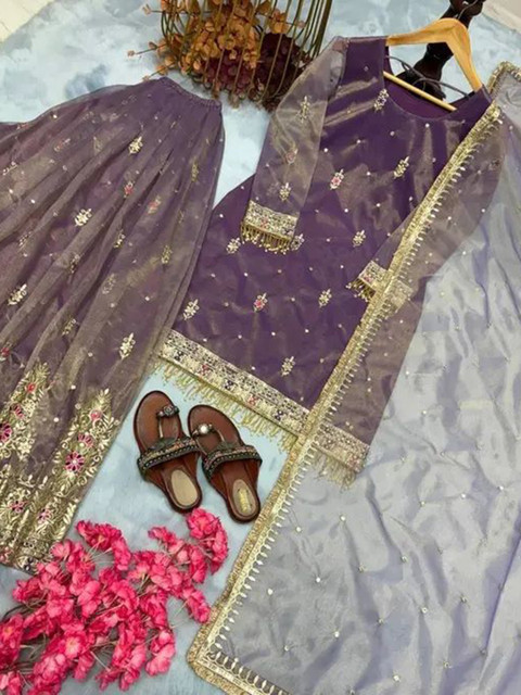 AKSHARAM Women Floral Embroidered Regular Sequinned Kurta with Sharara & With Dupatta - Image 5