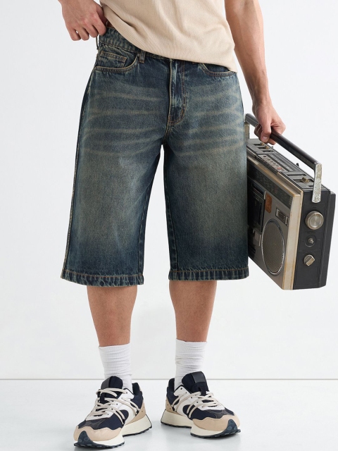 Bewakoof Men Dark Blue Washed Straight Fit Shorts