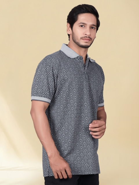 Divra Clothing Abstract Printed Polo Collar T-shirt - Image 3