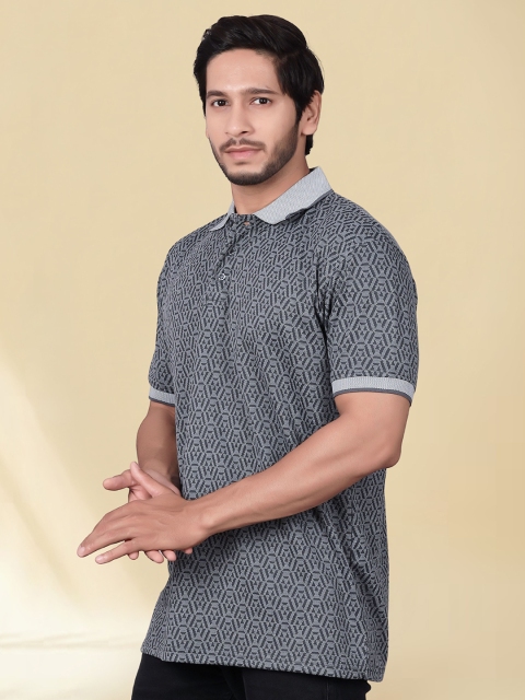 Divra Clothing Abstract Printed Polo Collar T-shirt - Image 4