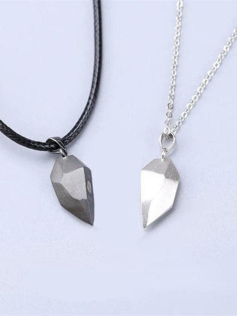 Teeragaj Diamond Shaped Pendants