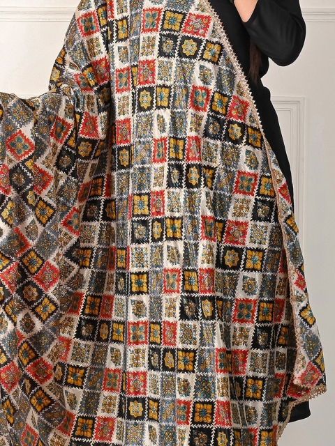 Apratim Printed Dupatta - Image 2