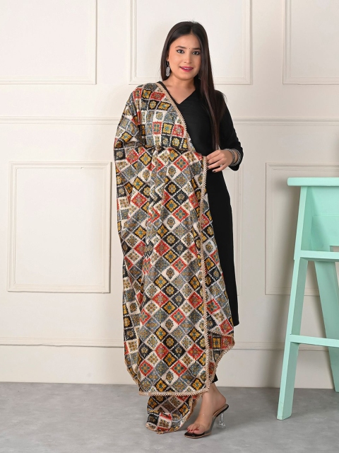Apratim Printed Dupatta - Image 4