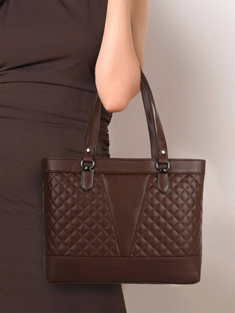 Lancer Textured Shoulder Bag with Quilted - Image 4