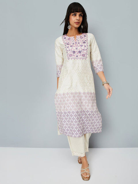 max Floral Embroidered Notch Neck Kurta - Image 2