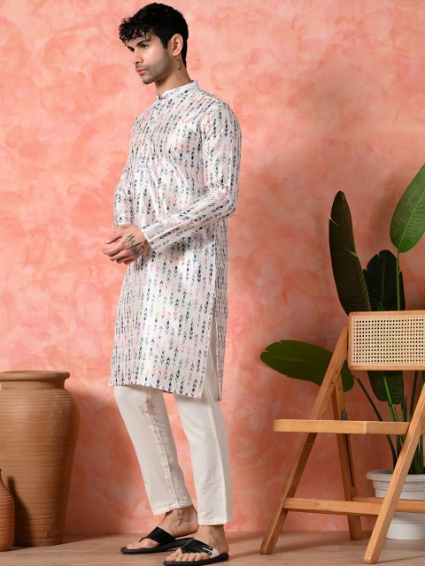 7 GEN Men Ethnic Motifs Printed Screen Print Festive Silk Straight Kurta - Image 4