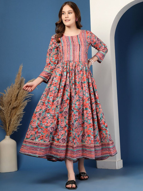 Pristyle Women Floral Printed Fit & Flare Midi Dress